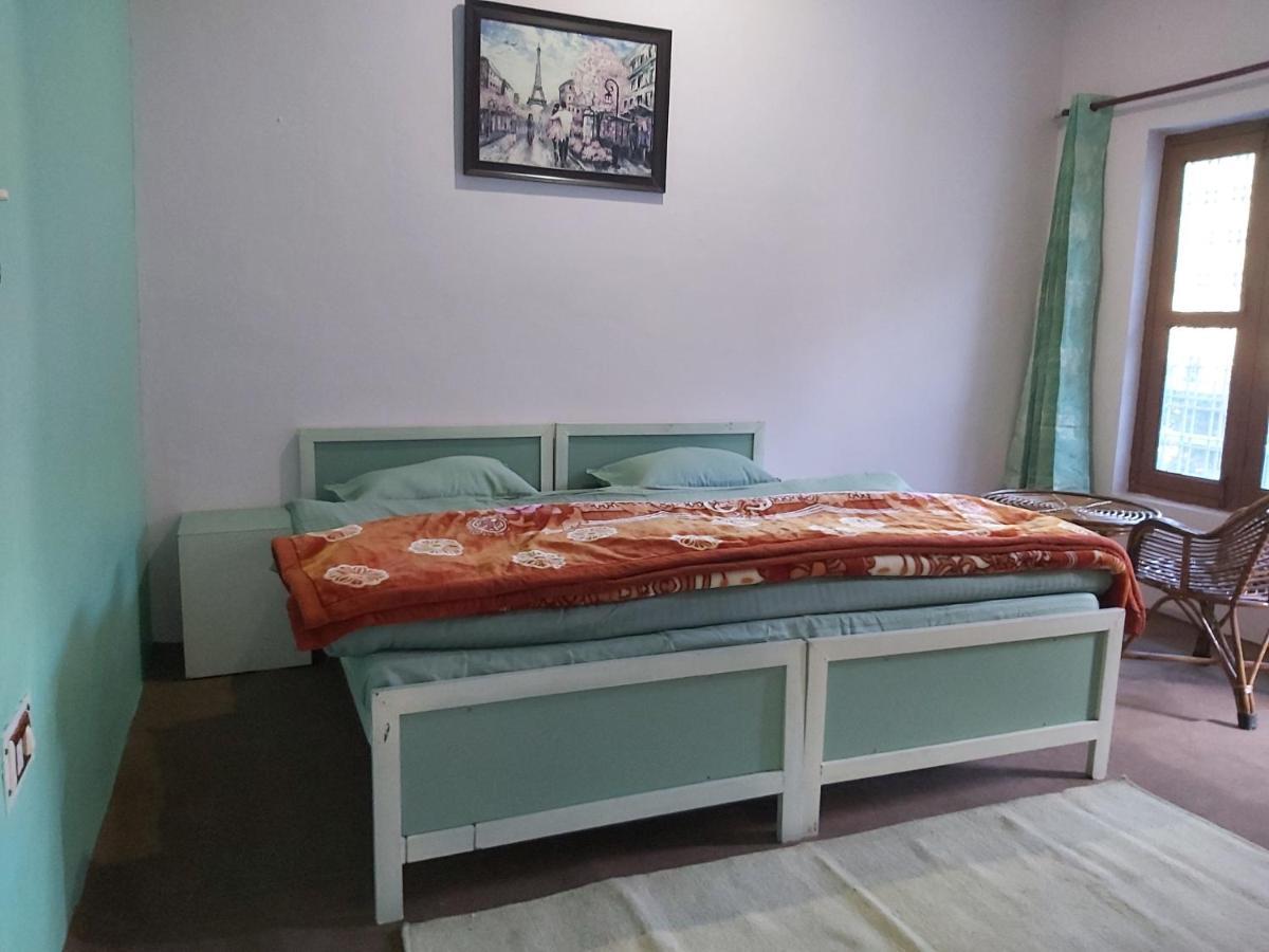 Hotel The Bunker House Chopta Exterior foto